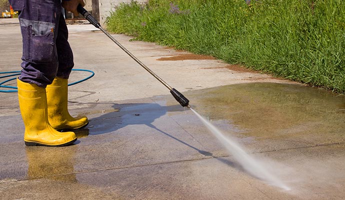 Driveway pressure washing